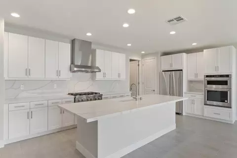 82355 Murray Canyon Dr, Indio, CA 92201