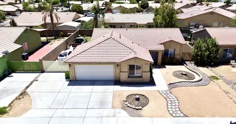 83445 Albion Dr, Indio, CA 92201 photo 2