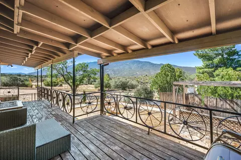 61283 Chalet Dr, Mountain Center, CA 92561