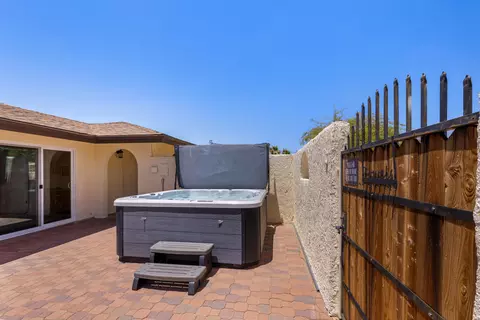 Exterior - 3434 Inez Ave, Yucca Valley, CA 92284 photo 12 of 13