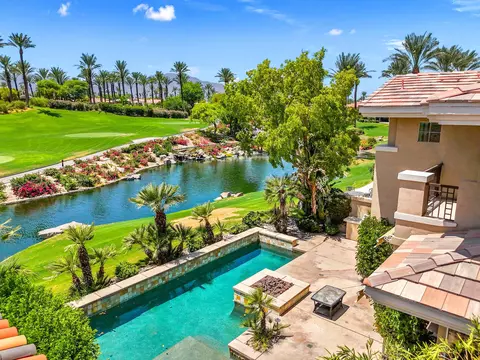 191 Desert Holly Dr, Palm Desert, CA 92211