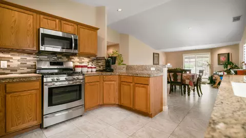 30576 Robert Rd, Thousand Palms, CA 92276 photo 15