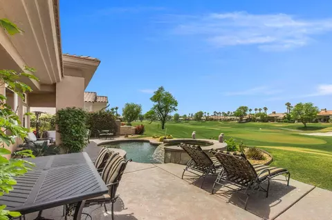 940 Hawk Hill Trl, Palm Desert, CA 92211