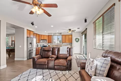 37816 Avon St, Indio, CA 92203 photo 7