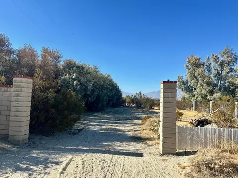 67203 Kann Rd, Desert Hot Springs, CA 92241