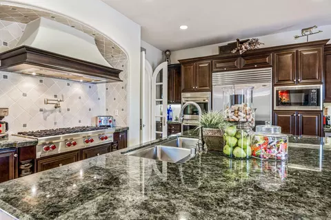 75065 Promontory Pl, Indian Wells, CA 92210