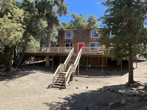 52895 Cedar Dr, Idyllwild, CA 92549 photo 2