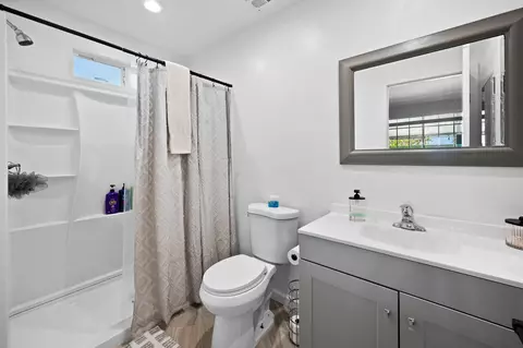 Bath - 72541 Shell Dr, Mecca, CA 92254 photo 1 of 3