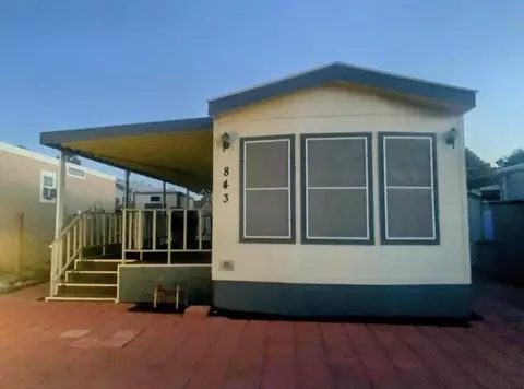 74711 Dillon Rd #SPC 843, Desert Hot Springs, CA 92241