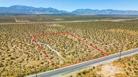 10 Pearblossom Hwy, Palmdale, CA 93550