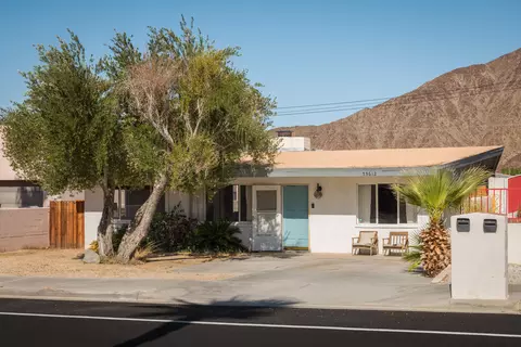 53612 Eisenhower Dr, La Quinta, CA 92253