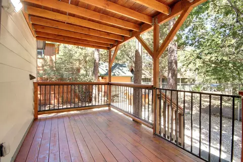 399 Highland Ln, Sugarloaf, CA 92386 photo 16