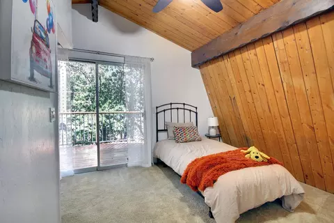 399 Highland Ln, Sugarloaf, CA 92386 photo 28
