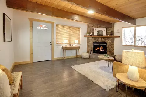 399 Highland Ln, Sugarloaf, CA 92386 photo 7