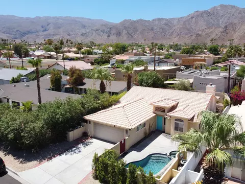 54035 Avenida Mendoza, La Quinta, CA 92253