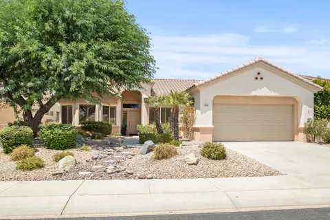 39343 Gainsborough Cir, Palm Desert, CA 92211