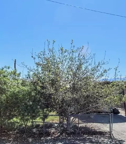 91131 6th St, Mecca, CA 92254