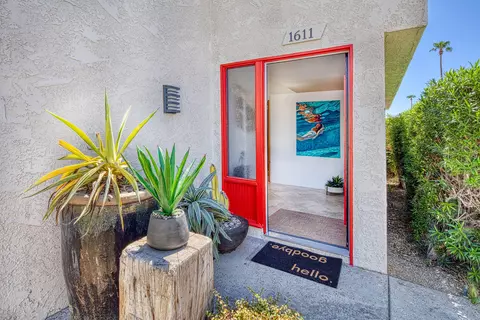 1611 Fairway Cir, Palm Springs, CA 92264