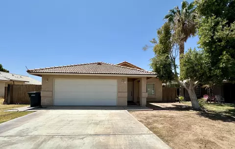 334 Village Dr, Blythe, CA 92225