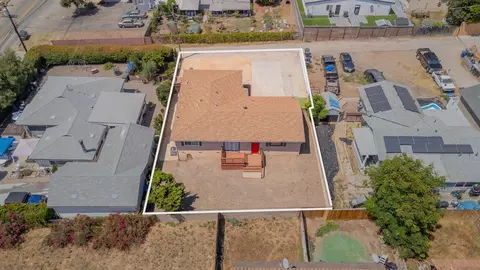 8646 Valencia St, Spring Valley, CA 91977 photo 40