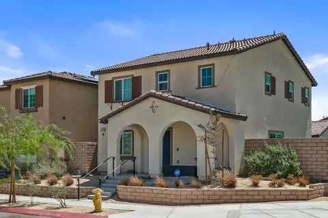 67465 Rio Rosalia Dr, Cathedral City, CA 92234