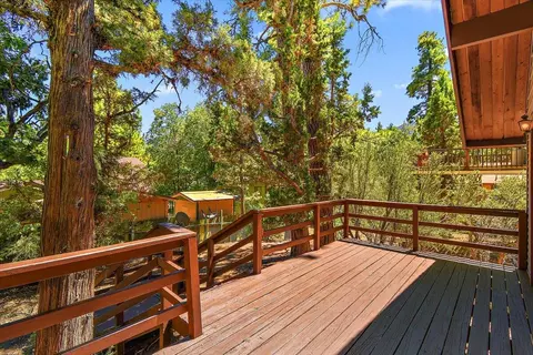 541 Moreno Ln, Sugarloaf, CA 92386 photo 19