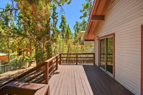 541 Moreno Ln, Sugarloaf, CA 92386 photo 20