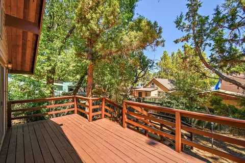 541 Moreno Ln, Sugarloaf, CA 92386 photo 21