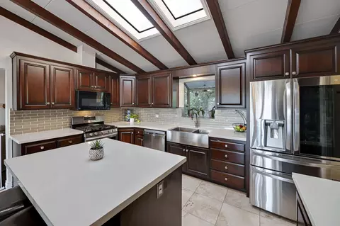 Kitchen - 643 Crown St, Glendora, CA 91740 photo 2 of 3