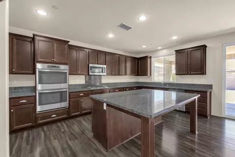 82547 Concord Dr, Indio, CA 92203 photo 3