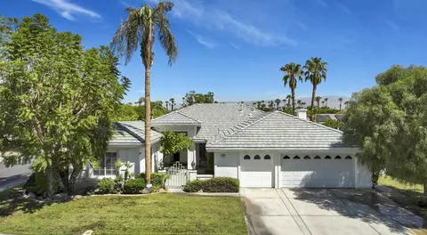 80 Beekman Pl, Palm Desert, CA 92211