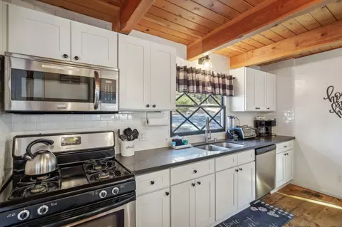 788 Conklin Rd, Big Bear Lake, CA 92315 photo 10