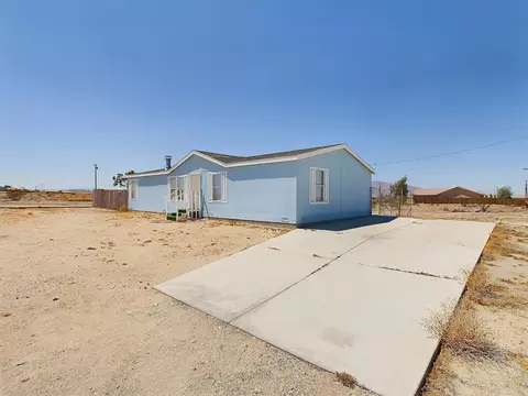 2660 Lodi Ave, Thermal, CA 92274 photo 2