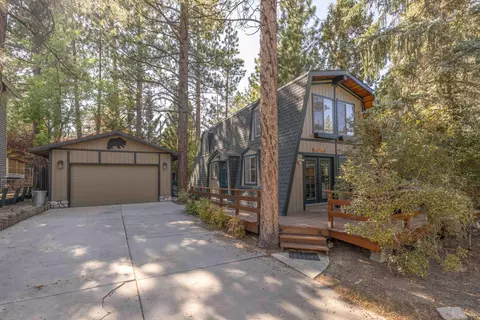 557 Pinewood Dr, Big Bear City, CA 92314