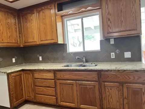 82711 Crest Ave, Indio, CA 92201 photo 6