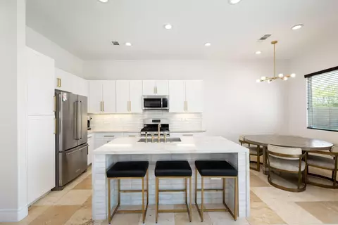 Kitchen - 80850 Foxglove Ln, Indio, CA 92201 photo 3 of 6