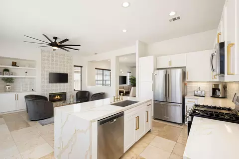 Kitchen - 80850 Foxglove Ln, Indio, CA 92201 photo 2 of 6