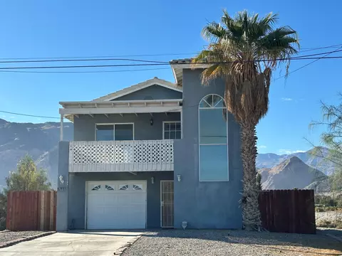 3751 Capri Ln, Thermal, CA 92274