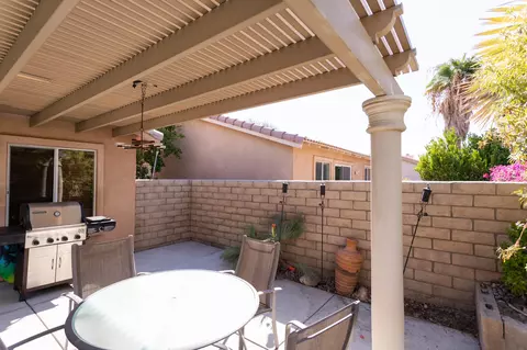 Exterior - 82406 Gregory Ct, Indio, CA 92201 photo 6 of 10