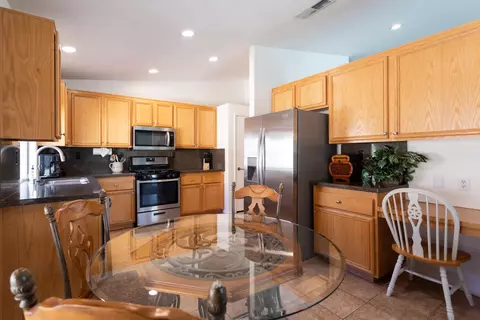 Kitchen - 82406 Gregory Ct, Indio, CA 92201 photo 3 of 4