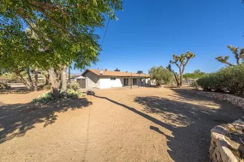 7801 Aster Ave, Yucca Valley, CA 92284 photo 39