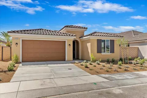 42909 Torno Pl, Indio, CA 92203 photo 2