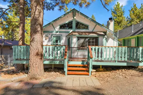 155 Cedar Ln, Sugarloaf, CA 92386 photo 2