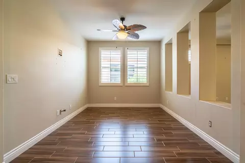 Living - 51235 Longmeadow St, Indio, CA 92201 photo 2 of 9