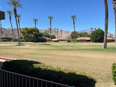 44 La Ronda Dr, Rancho Mirage, CA 92270