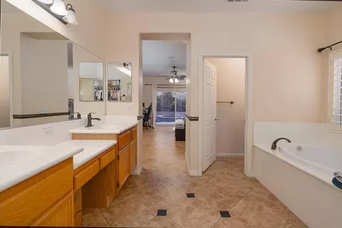 40588 Singing Hills Dr, Indio, CA 92203 photo 16