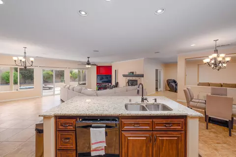 40588 Singing Hills Dr, Indio, CA 92203 photo 8