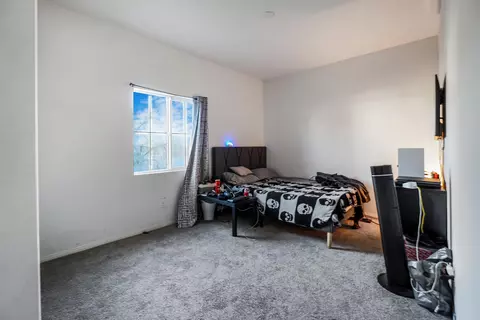Bedroom - 44537 Beringer Dr, Indio, CA 92203 photo 3 of 4