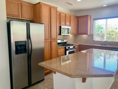 82722 Matthau Dr, Indio, CA 92201 photo 6