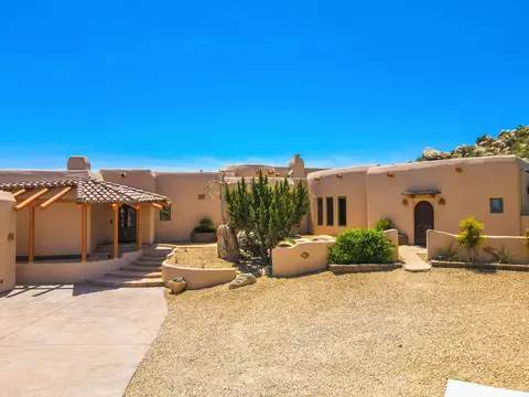 5546 Grand Ave, Yucca Valley, CA 92284